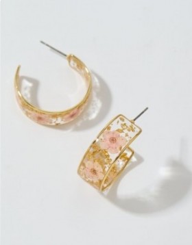 Aerie Flower Resin Hoop Jewelry Pink