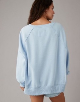  Sudadera con cuello con muesca y estampado de gran tamaño Aerie Big Hug en azul claro
