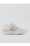  حذاء رياضي Aerie Fresh Foam Roav باللون الأبيض